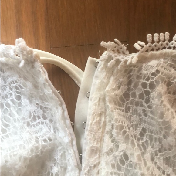 White Lace Dress - Picture 4 of 4